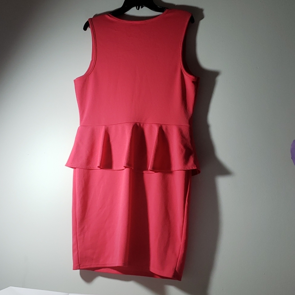 Myth dress - Picture 4 of 4